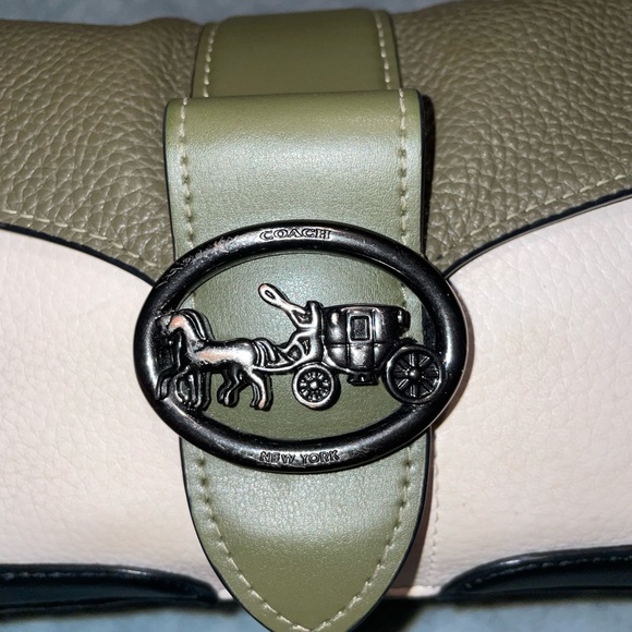 Coach shoulder bag - Picture 9 of 12